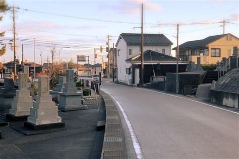 墓地 風水|お墓の近くに住むのはどうなの？家相・風水から見た。